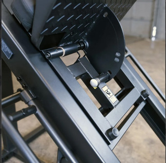 Жим ногами BODY SOLID GLPH1100B